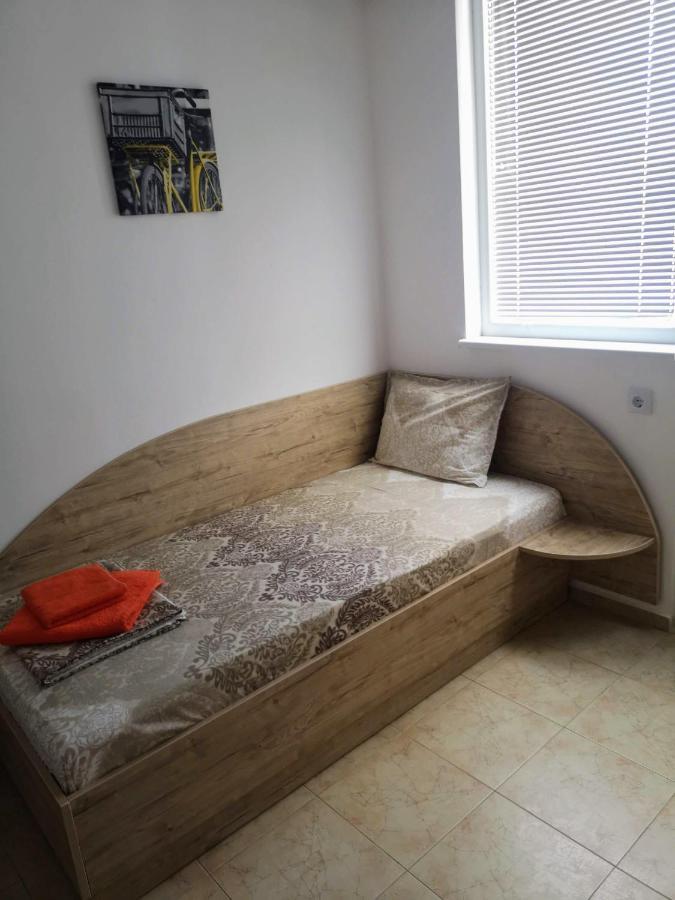 Apartment Elvira เชอร์โนโมเรทส์ ภายนอก รูปภาพ